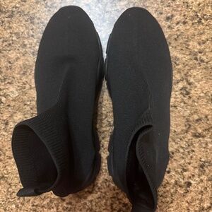 Black sock sneakers women fitted size 11 athletic ankle shoes